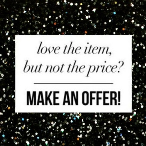 Black 3/4 Sleeve Button-Up Top - Picture 7 of 7